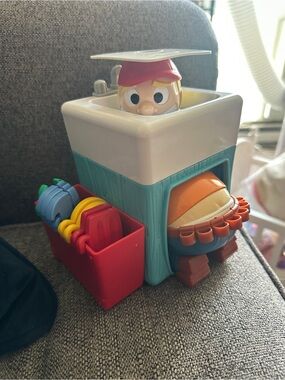 Prank the Plumber! Plumber Pants Preschool Game For Kids good condition